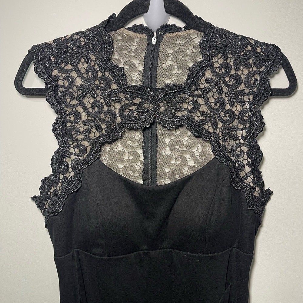 Xscape Women’s Black Lace-Top Maxi Ruched Evening Gown Dress in 12 - Picture 3 of 10
